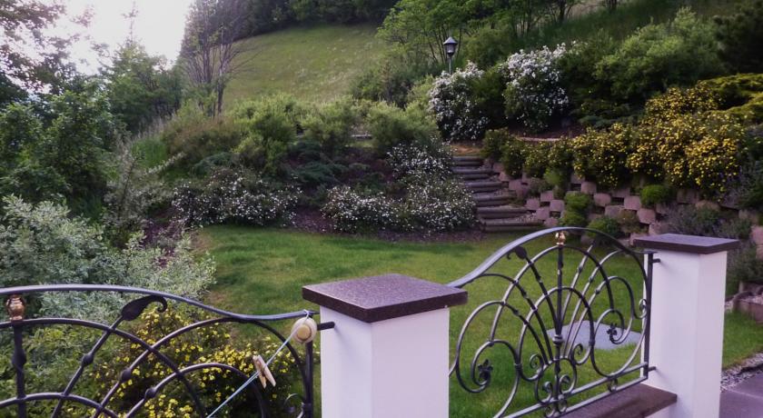 Apartment Valpinoi *